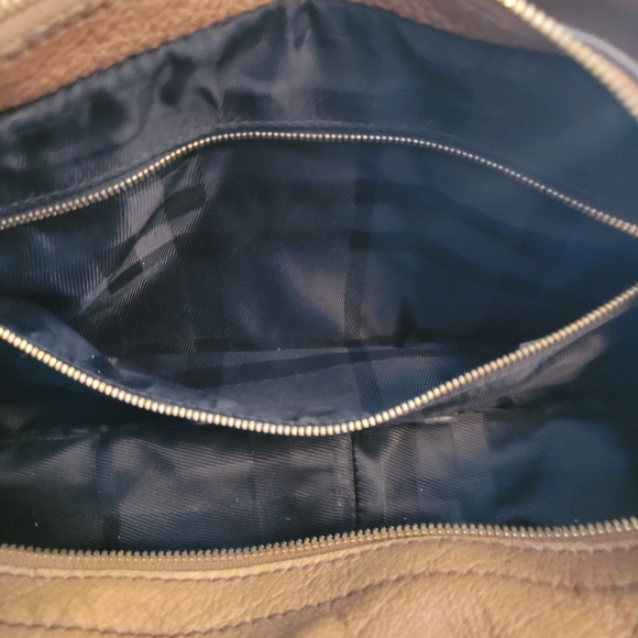 Burberry Vintage Handbag - Picture 8 of 16